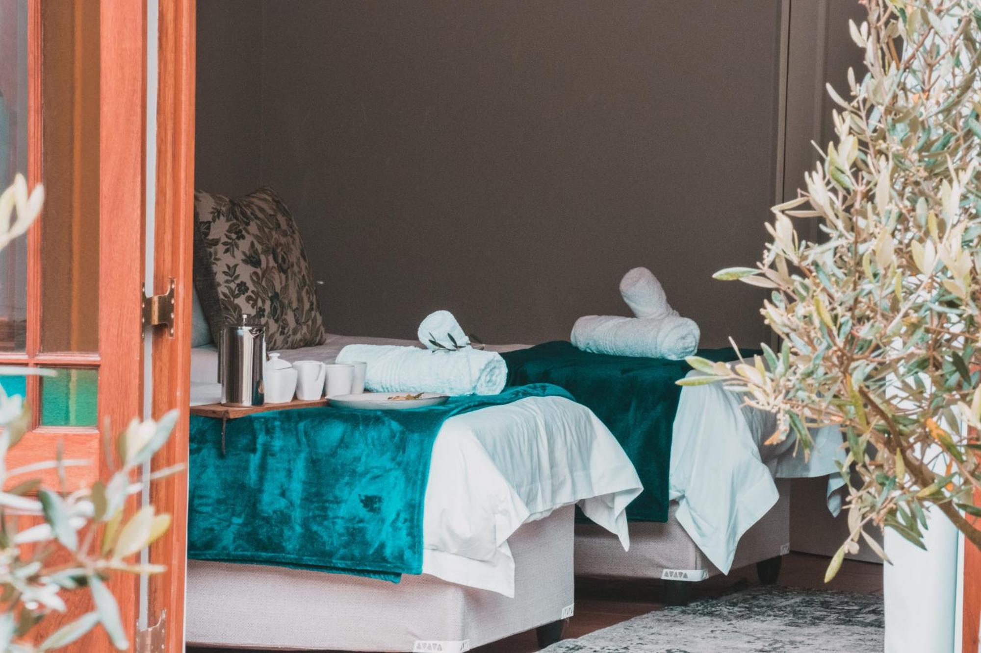 פארל Olive Tree Lodge מראה חיצוני תמונה