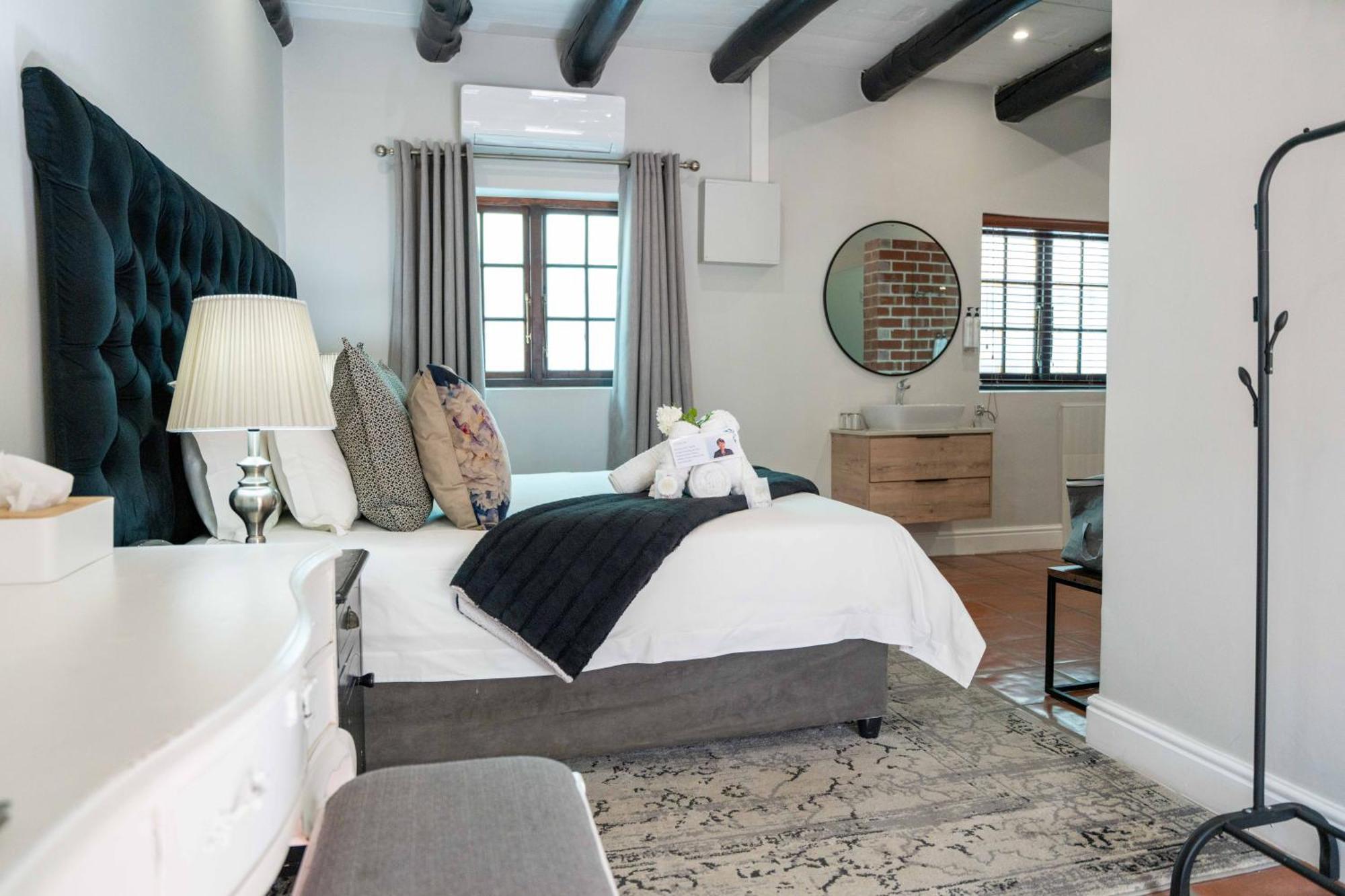 פארל Olive Tree Lodge מראה חיצוני תמונה